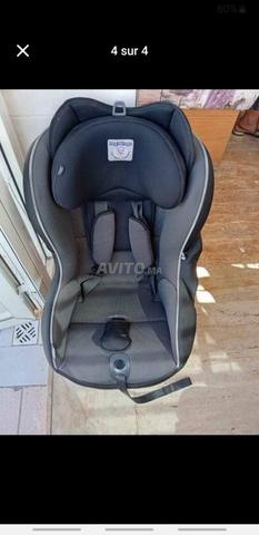 Chaise de voiture marque Peg-Pérego