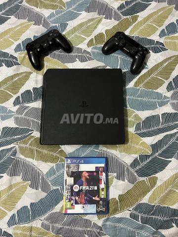 PS4 Slim comme neuf