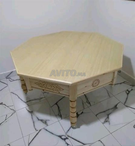 طاولة للبيع - 2