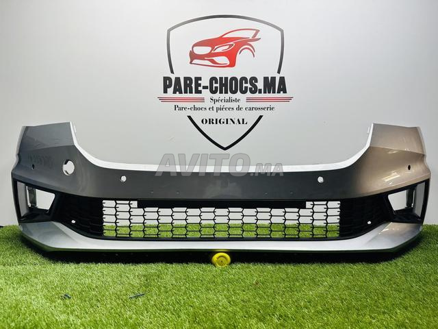 PARE CHOC AVANT SKODA FABIA 2016