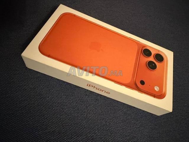 iPhone 17 Pro Max Orange Cosmic 256 Go neuf
