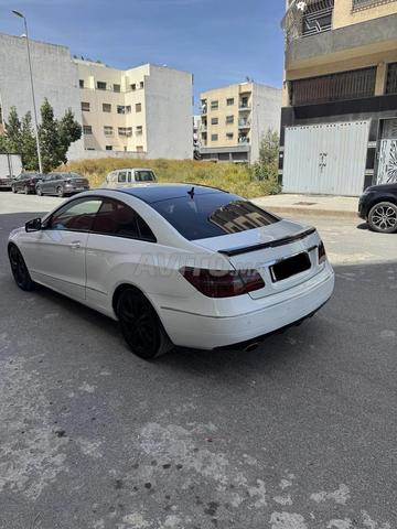 Mercedes E220 - (0661751376)