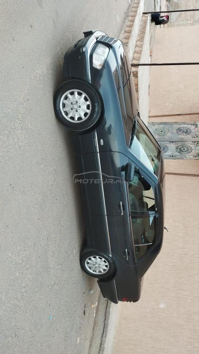 Mercedes-Benz 220 Diesel Manuelle 1999 à Tan-Tan