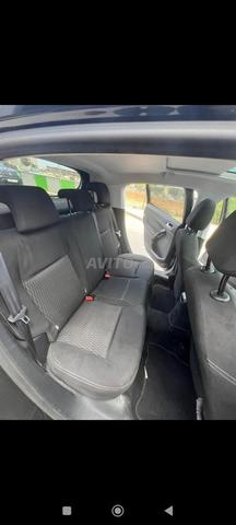 Peugeot 208 Black Edition - 2