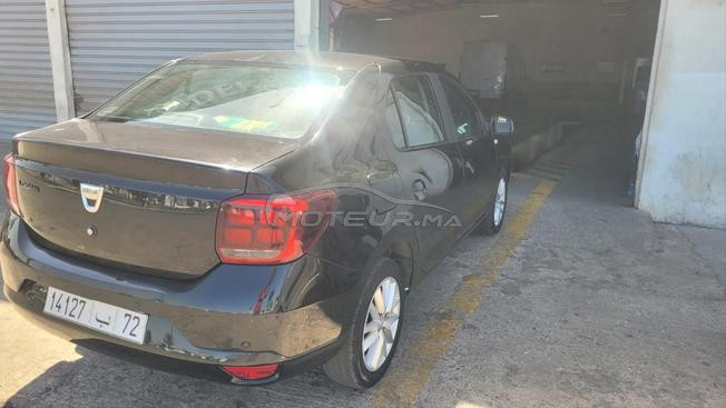 voiture Logan à vendre en très bonne état 
