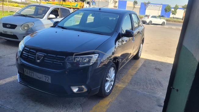 voiture Logan à vendre en très bonne état 