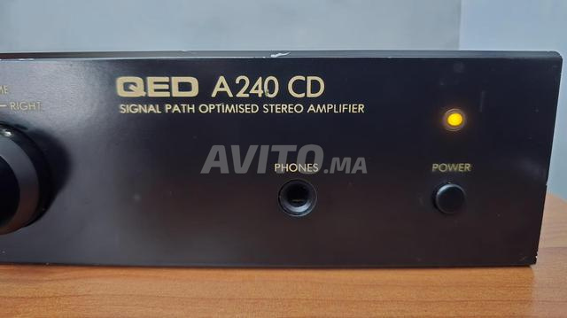 Ampli Audiophile QED A240CD - 2