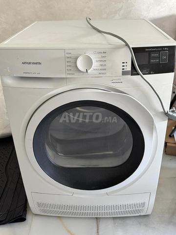 Sèche linge en parfait état 1KG à 8KG