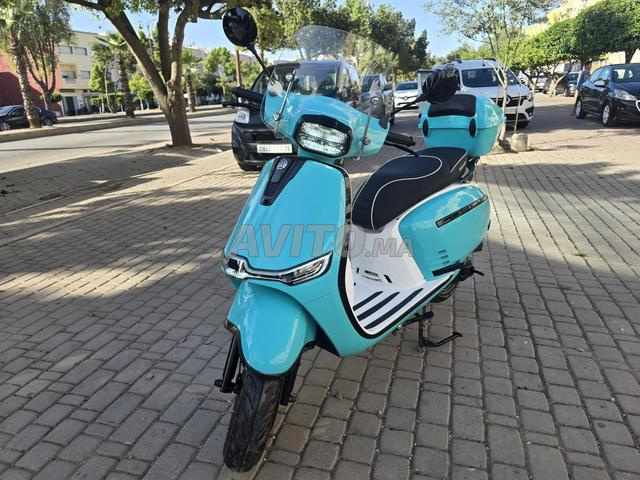 Belle moto bécane Vesta