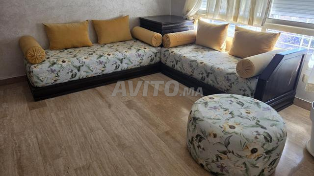 Particulier vend Salon marocain en L en bon état