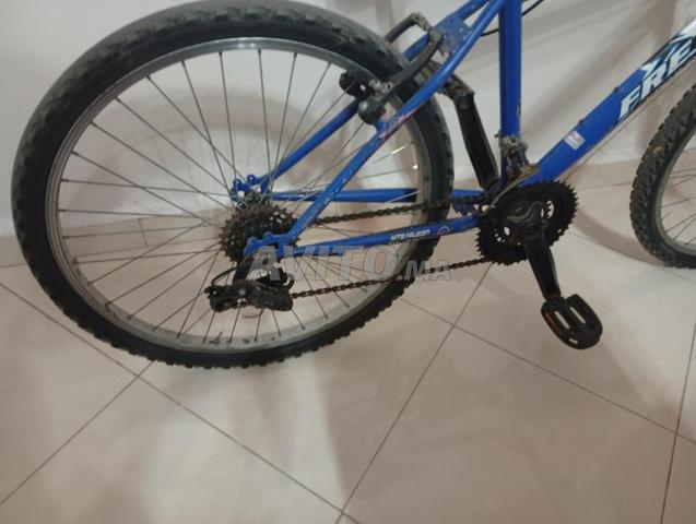 Vélo FREJUS - 2