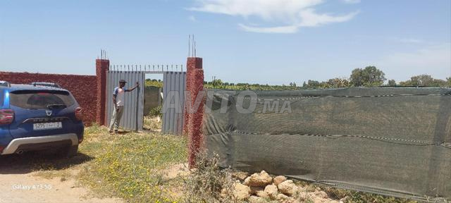 Terrain titre 12000m2 Kamouni