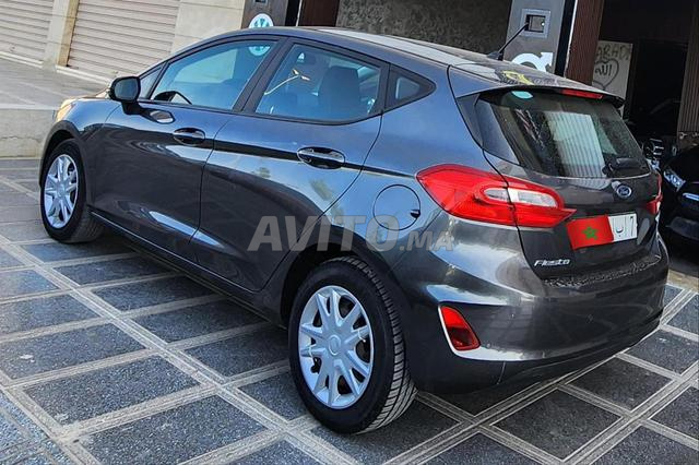 Ford Fiesta - 2