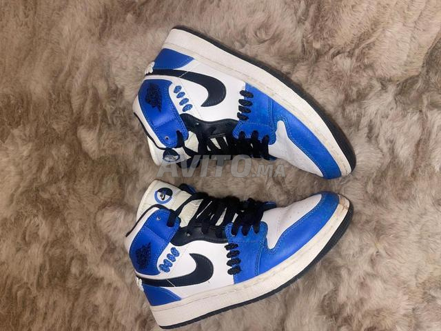 Air Jordan 1 Mid (Sisterhood) - 2