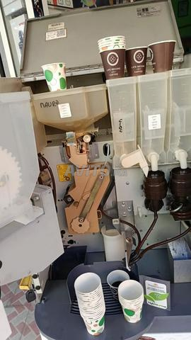 Distributeur café Necta Brio 250 ETA comme neuf - 2