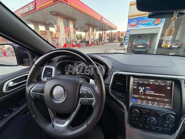 JEEP GRAND CHEROKEE OVERLAND 2019 - 2