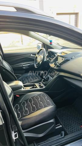 Ford Kuga - 2