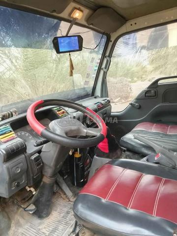 Camion Isuzu - 2