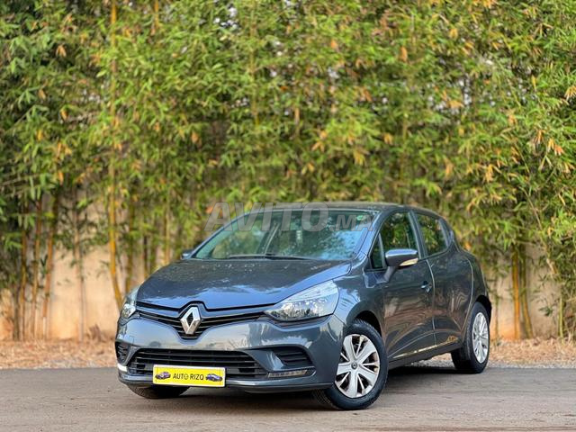 Renault Clio Diesel Manuelle 2017 à Salé