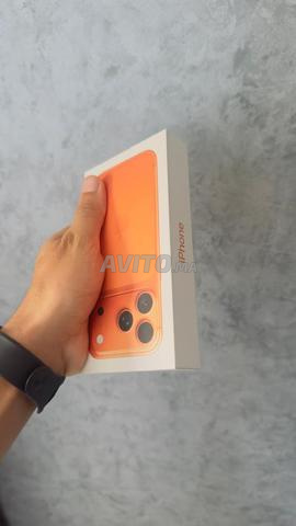 iPhone 17 Pro Cosmic Orange 256 Go Modèle A3522