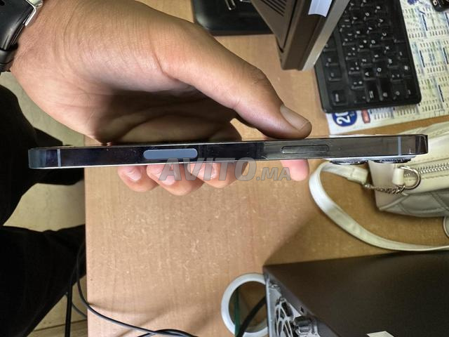 iPhone 13 Pro Max - 2