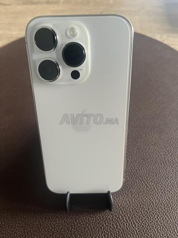 iPhone 14 Pro, très bon état