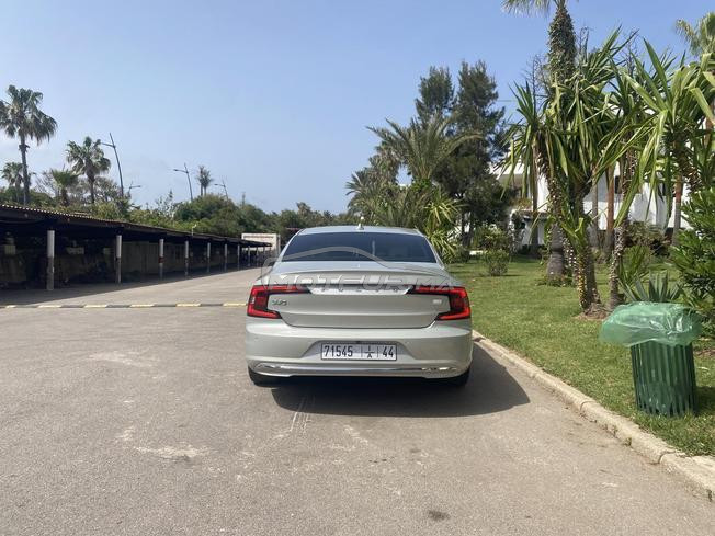 volvo S90 T8 462 cv