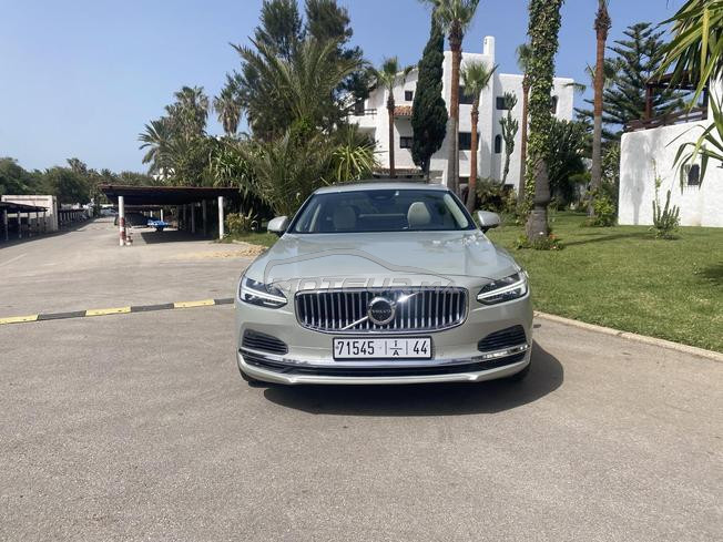 volvo S90 T8 462 cv