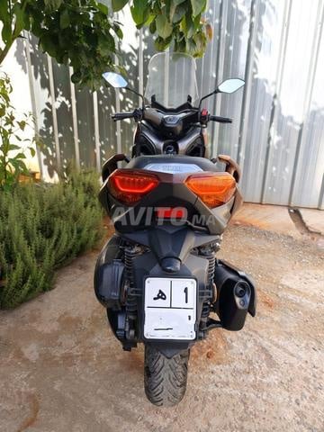 ياماها XMAX 300 - موديل 2017 بحالة ممتازة