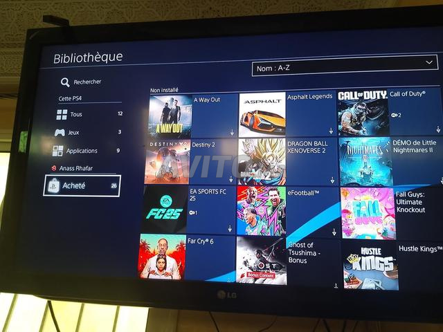 PS4 Slim 500 Go plus que 20 jeux - 2