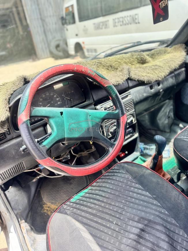 Fiat Uno Essence Manuelle 1990 à Laâyoune