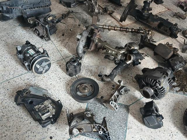 Pièces moteur Peugeot 1.6 HDI - 2