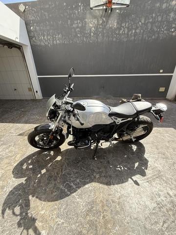 BMW Nine T