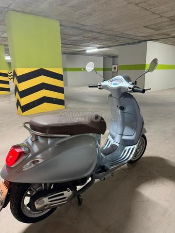 Vespa Primavera - 2