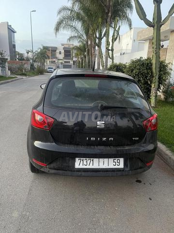 Seat Ibiza Diesel Manuelle 2017 à Casablanca - 2