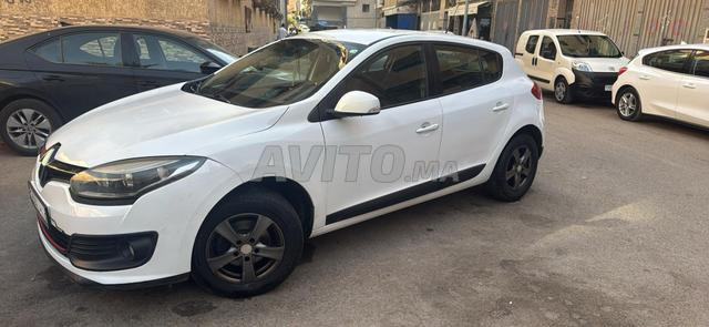 رينو ميجان ديزل يدوية 2014 بالدار البيضاء