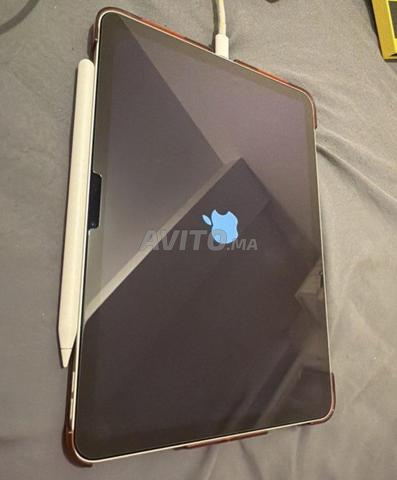 iPad Air M3 2025 - 128 Go - Pencil et coque - 2
