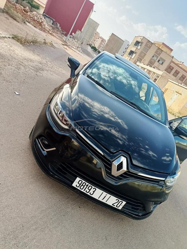 clio 4 très bon état 