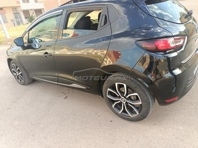 clio 4 très bon état 