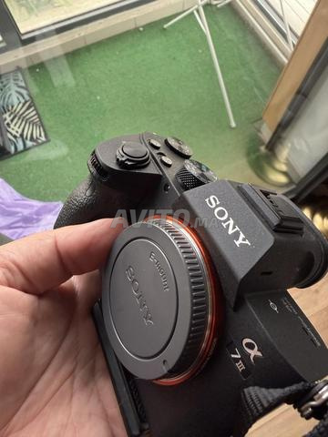 حزمة سوني A7 III 3300 لقطة، 24-70 GM، 90 ماكرو