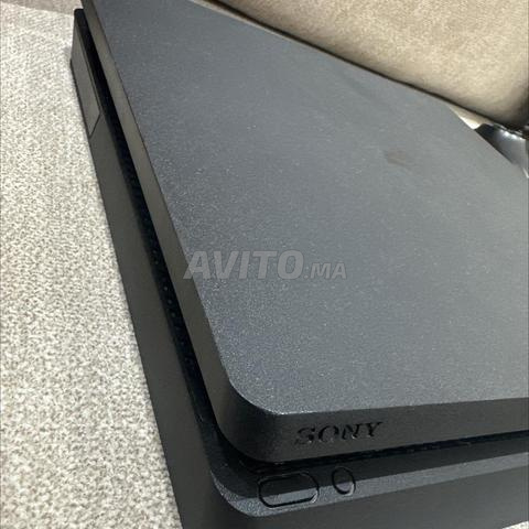 PS4 avec 3 manettes originales 512 Go - 2