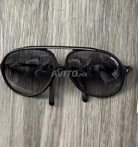 Lunettes de soleil homme Carrera originales