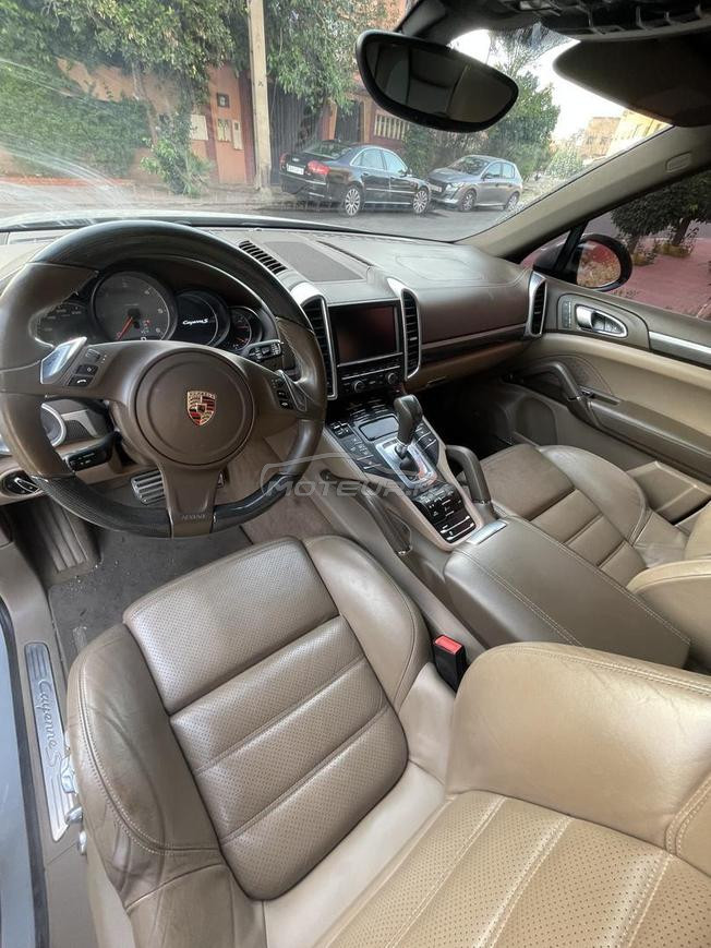 voiture d’occasion porche cayenne
