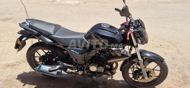 Moto QJ 2025 - 2