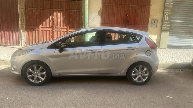 Ford Fiesta Diesel Manuelle 2012 à Fès - 2