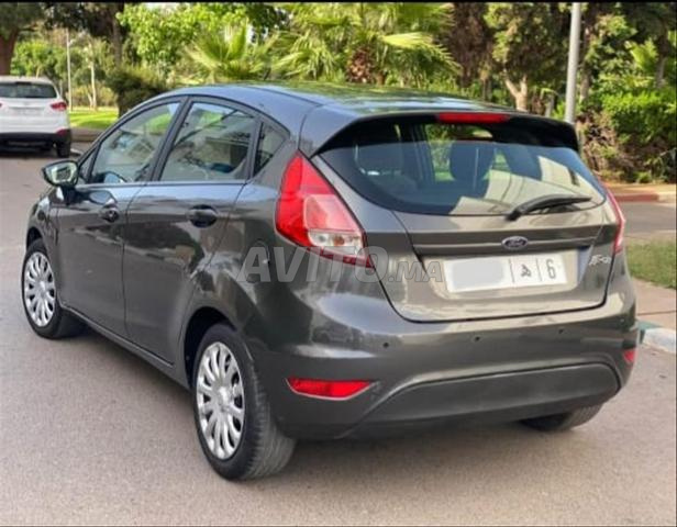 Ford Fiesta - 2