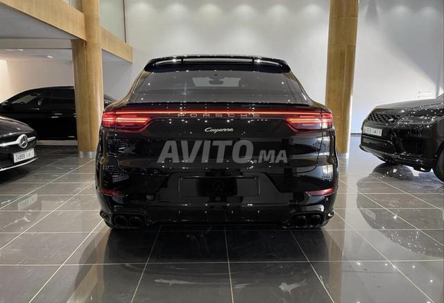 Porsche Cayenne Platinum Edition E-Hybrid - 2