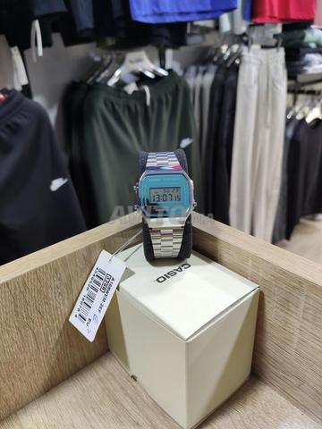 Casio bleu miroir originale - 2