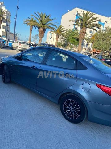 Hyundai Accent 2019 bon état - 2