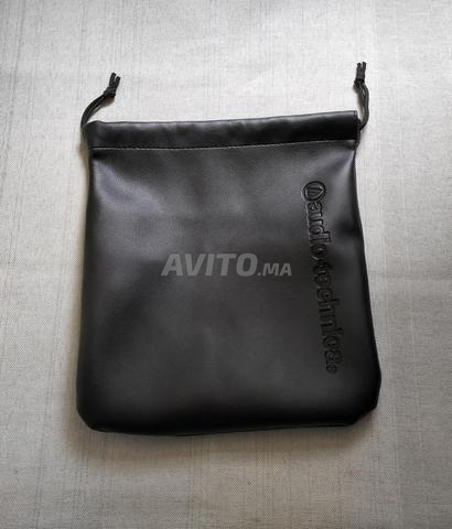 جراب سماعة رأس Audio-technica الأصلي